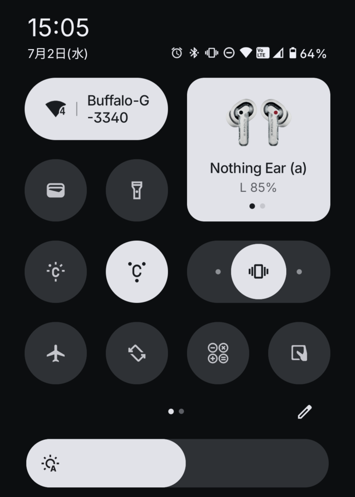 NothingのPhone(3a)のクイック設定パネルの画面。